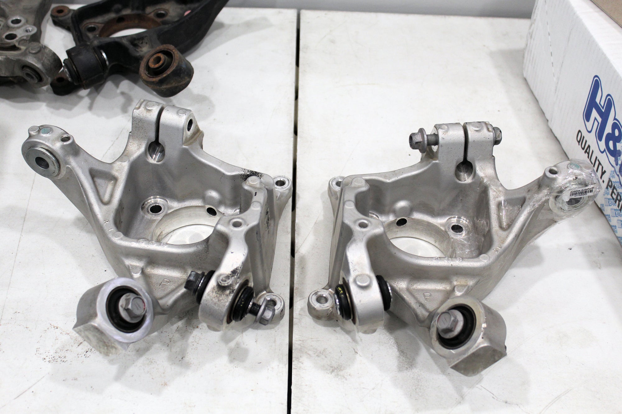 USED - VB Subaru Impreza aluminum rear uprights (pair)